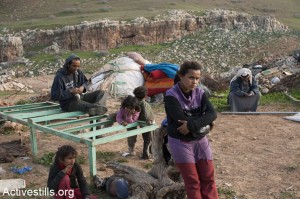 Po demolici ve vesnici Al-Maleh, Jordánské údolí (Foto: activestill.org)